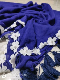 Floral Lace Border Mul Cotton Saree  - Blue