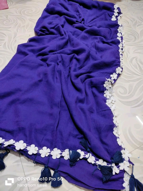 Floral Lace Border Mul Cotton Saree  - Blue