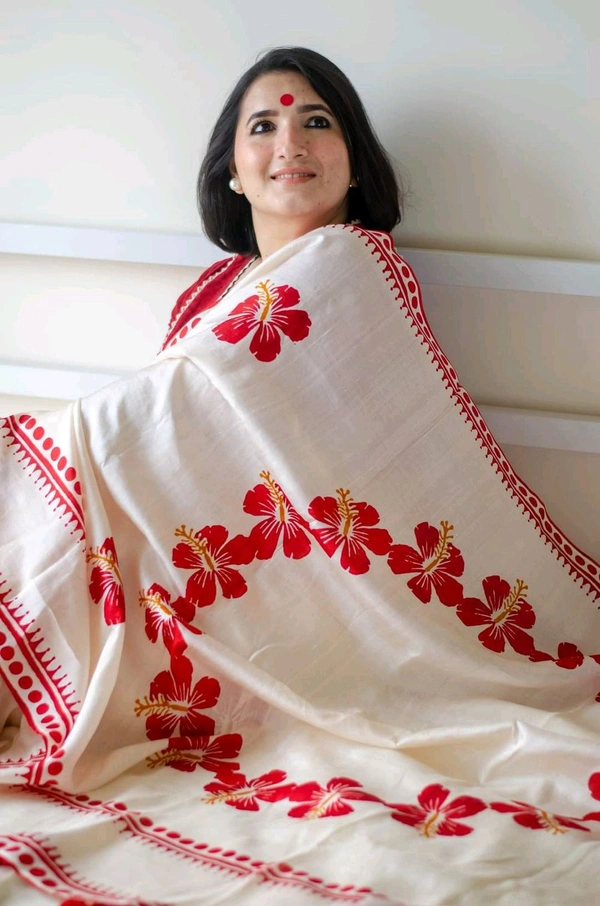 Floral Hand Block Cotton Saree With Red BP - White, Mix Cotton