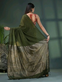 Handloom Solid Color Slab Gichha Pallu Saree - Olive