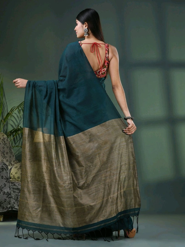 Handloom Solid Color Slab Gichha Pallu Saree - Dark Green
