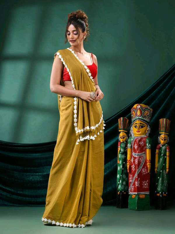 Floral Lace Border Mul Cotton Saree  - Gold