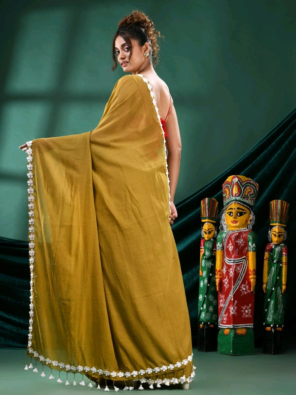 Floral Lace Border Mul Cotton Saree  - Gold
