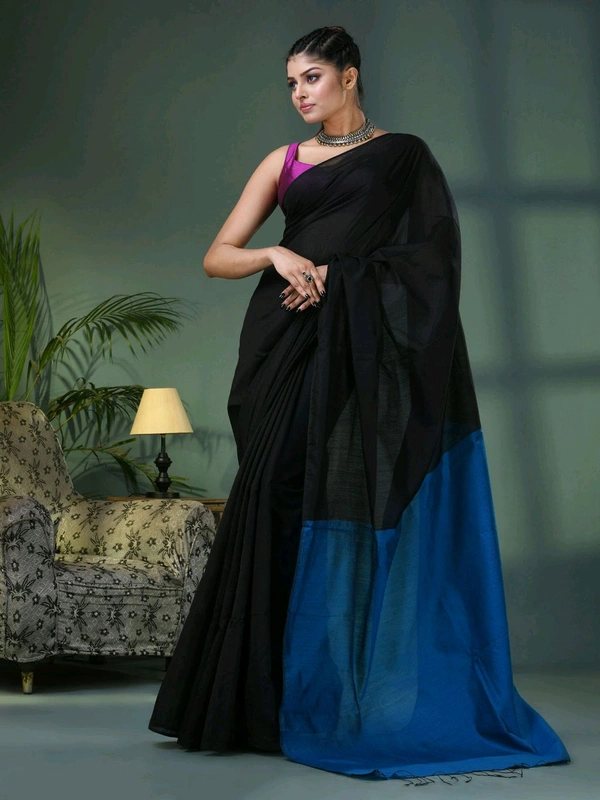 Cotton Blend Contrast Pallu Saree - Black & Blue, Cotton