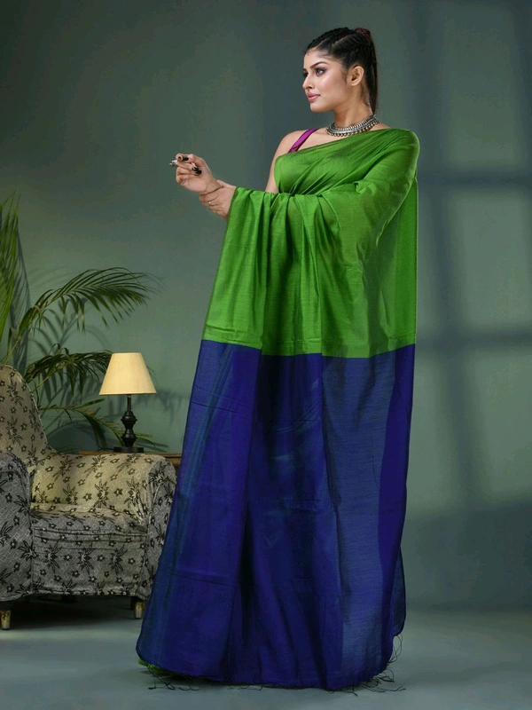 Cotton Blend Contrast Pallu Saree - Green & Blue, Cotton
