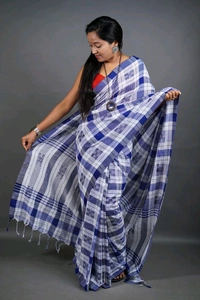 Handloom Box Check Cotton Saree  - White & Blue