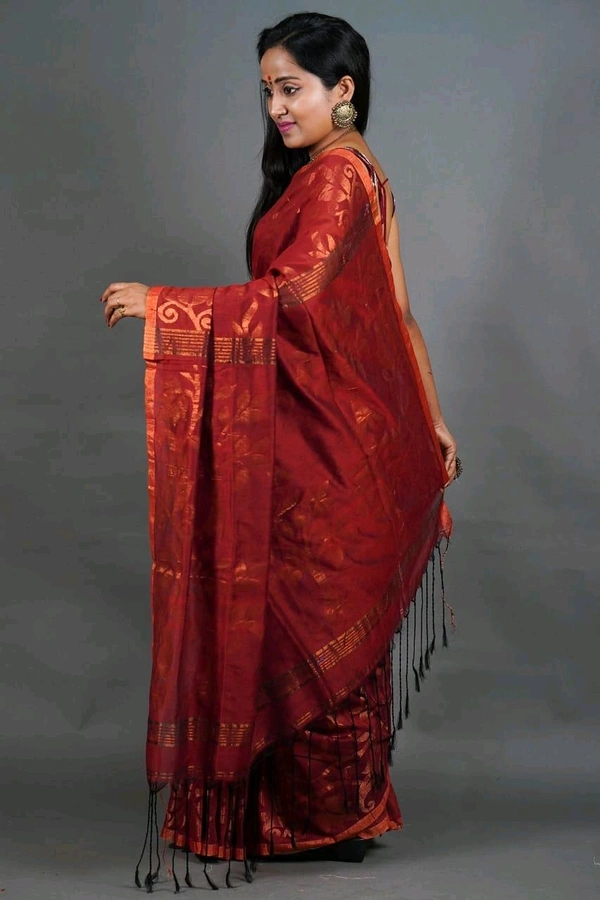 Golden Zari Woven Cotton Blend Saree - Bright Red