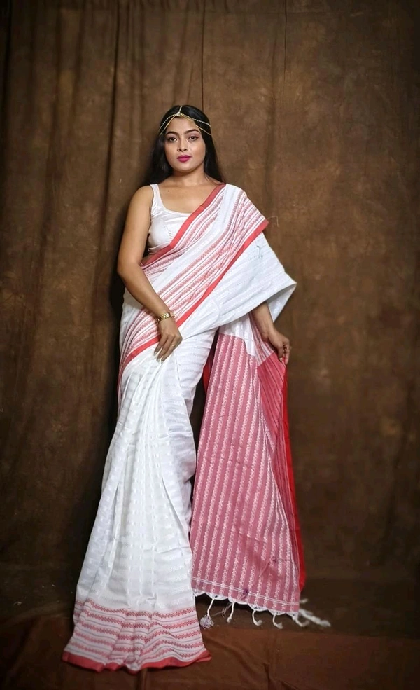 Woven Red White Cotton Saree - White & Red