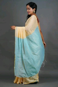 Golden Border Contrast Pallu Saree - Buttermilk