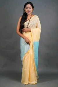 Golden Border Contrast Pallu Saree - Buttermilk