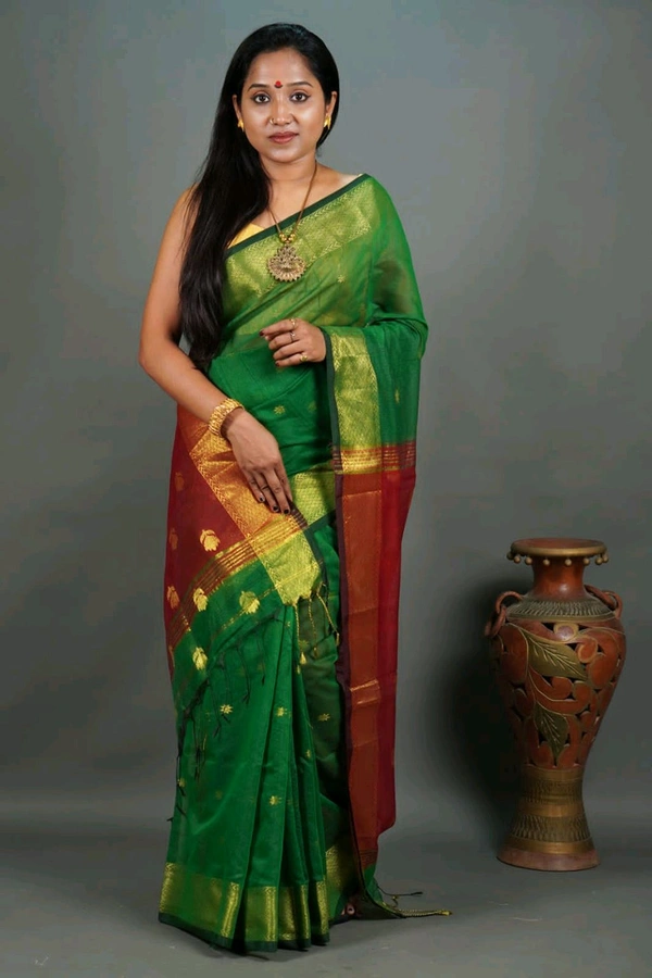 Cotton Silk Maheswari Saree - Green & Red