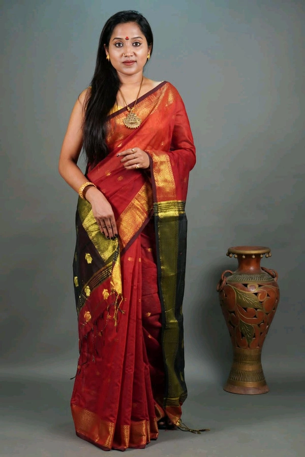 Cotton Silk Maheswari Saree - Red & Black