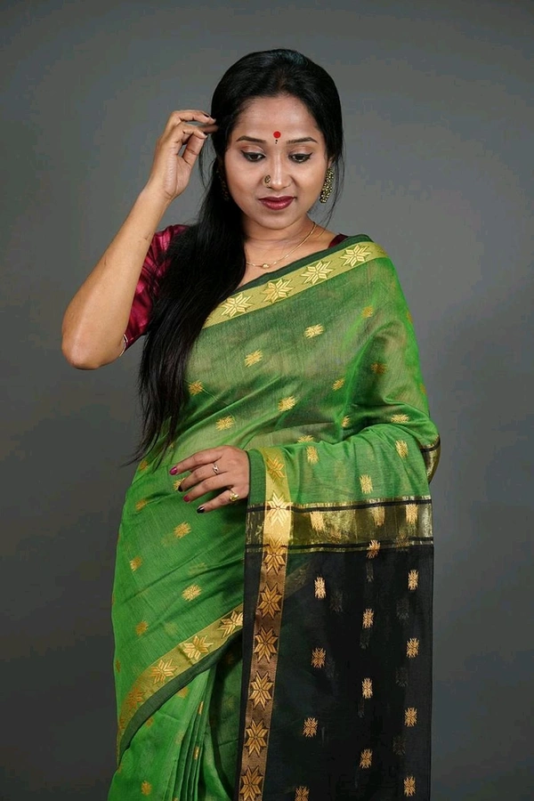Zari Woven Maheswari Saree  - Green