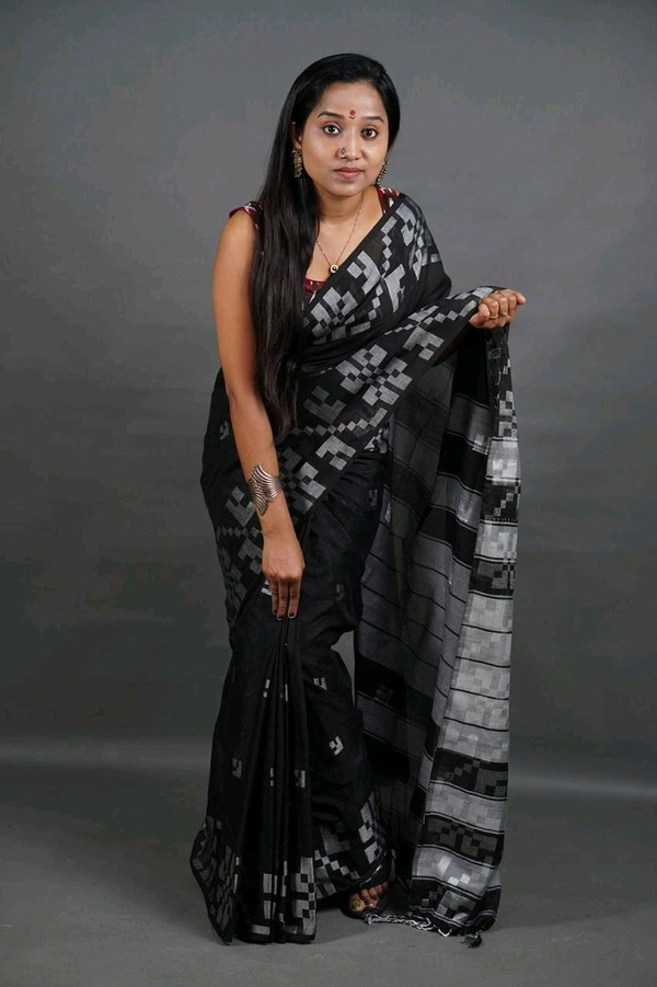 Floral Border Cotton Saree - Black