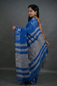 Floral Border Cotton Saree - Blue