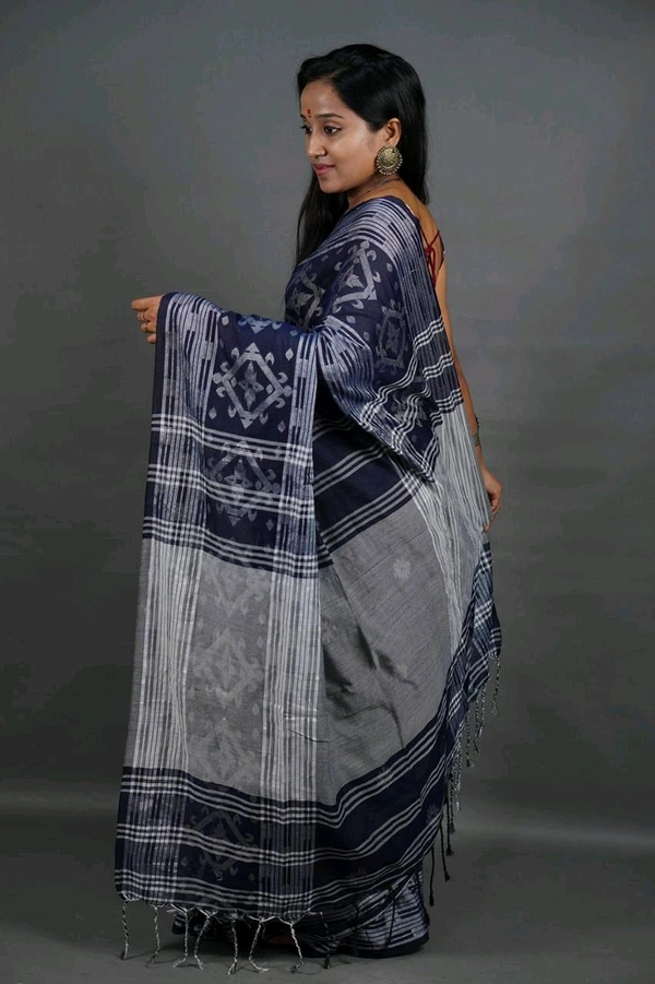 Handloom Woven Desinger Cotton Saree  - Navy Blue