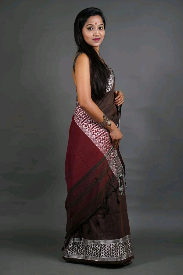 Woven Border Khadi Cotton Saree - Brown