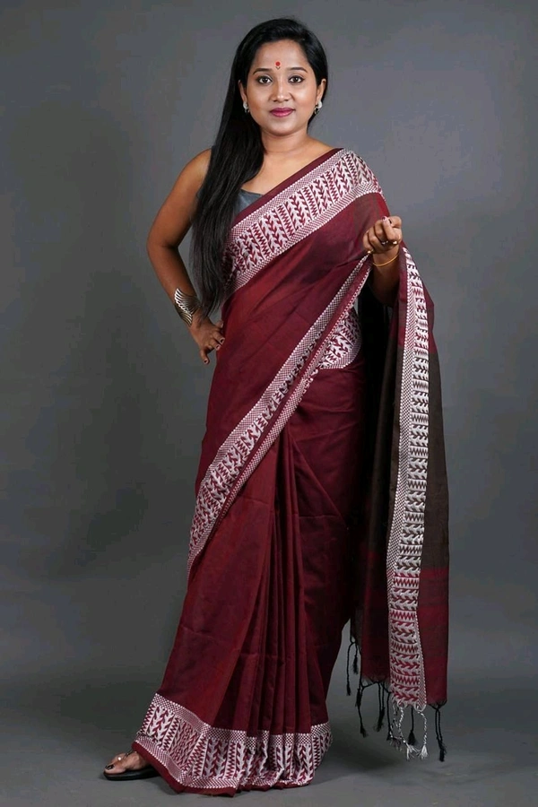 Woven Border Khadi Cotton Saree - Maroon