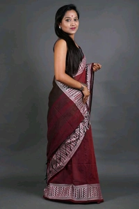 Woven Border Khadi Cotton Saree - Maroon