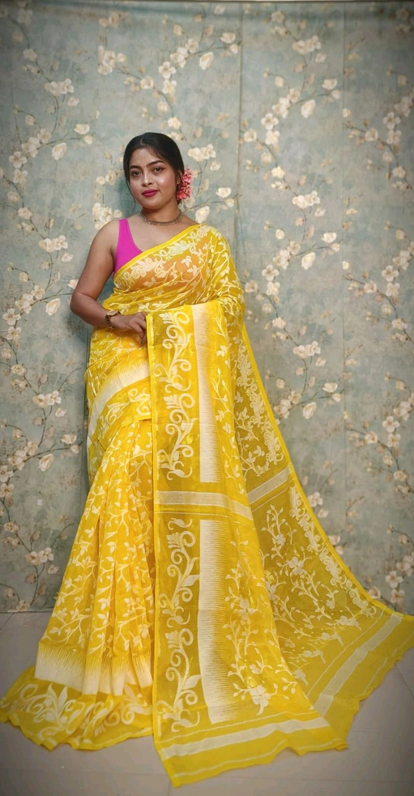 Traditional Soft Ikkat Lata Jamdani - Yellow