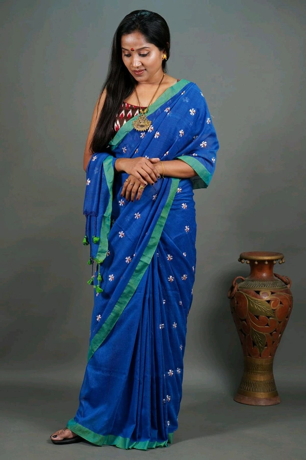 Handloom Floral Embroidered Cotton Saree - Cornflower Blue