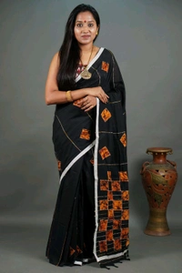 Handloom Cotton Boul Aplic Saree - Black