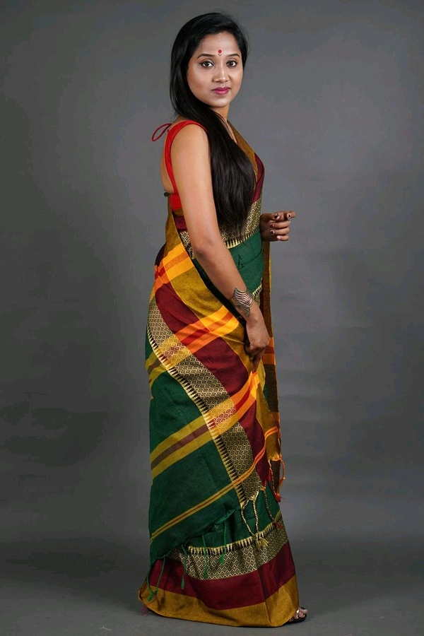 Handloom Khadi Cotton Woven Saree  - Dark Green