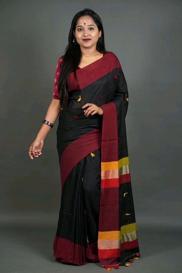 Khadi Cotton Woven Buta Saree - Black