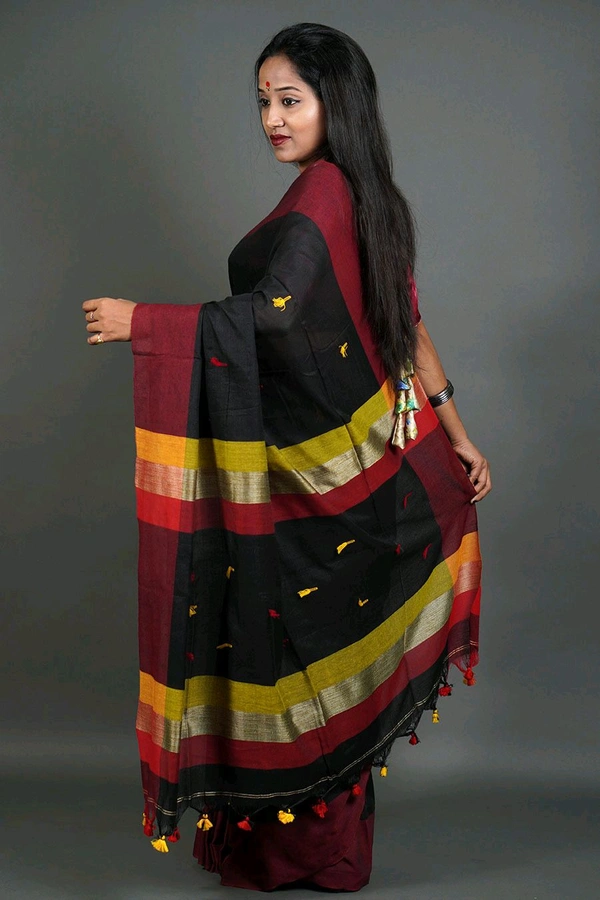 Khadi Cotton Woven Buta Saree - Black