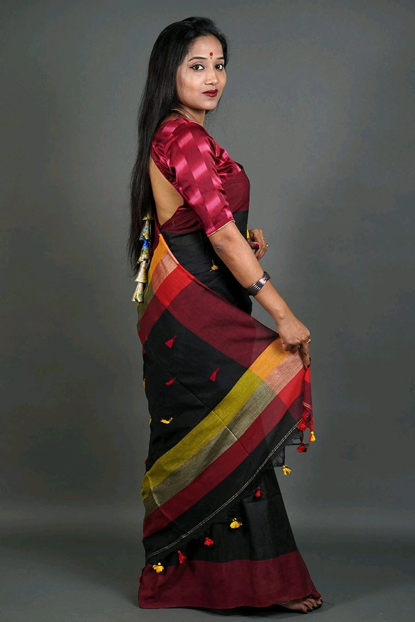 Khadi Cotton Woven Buta Saree - Black