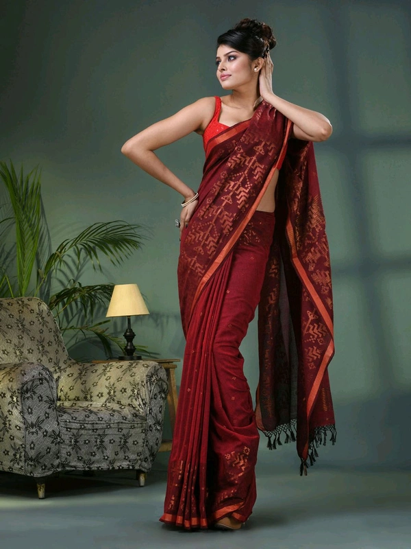 Handloom Zari Woven Border Cotton Saree  - Red