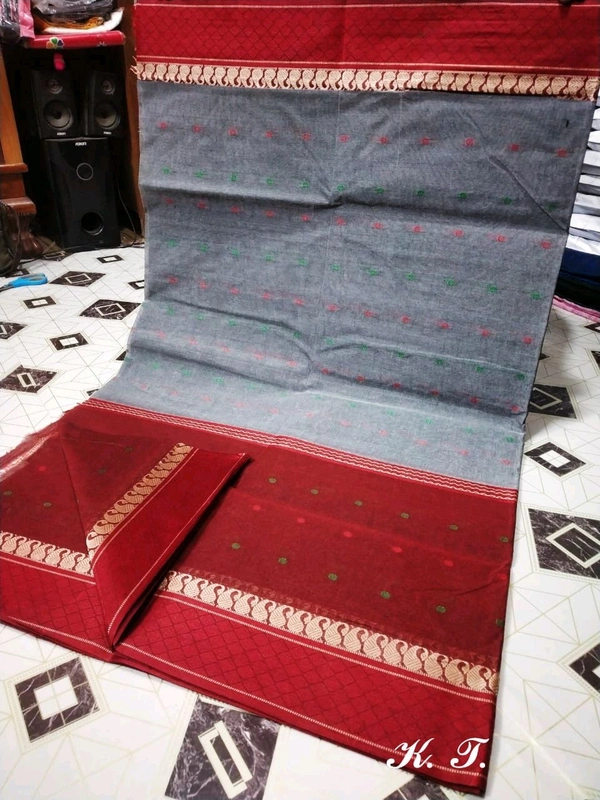 Bengal Handloom Tant Saree  - Gray & Red