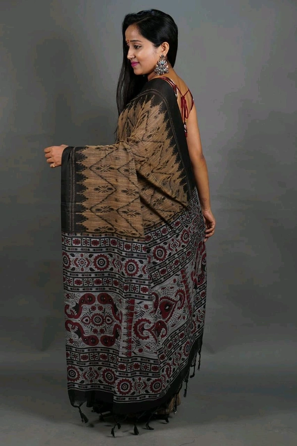 Slab Khadi Sambalpuri Print Saree - Golden