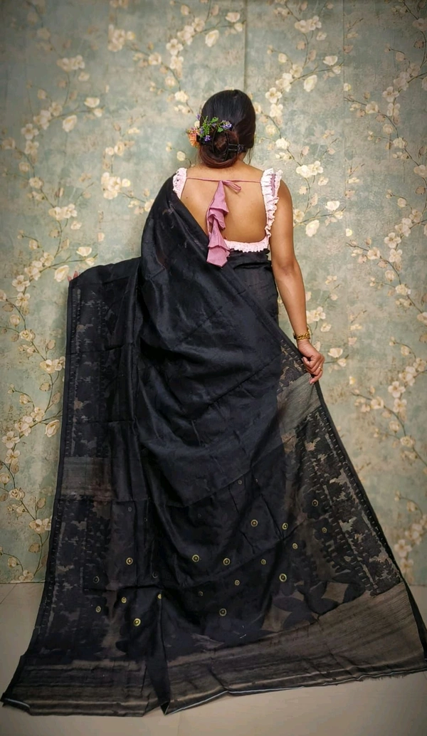 Traditional Bengal Jamdani With Blouse Piece  - Black