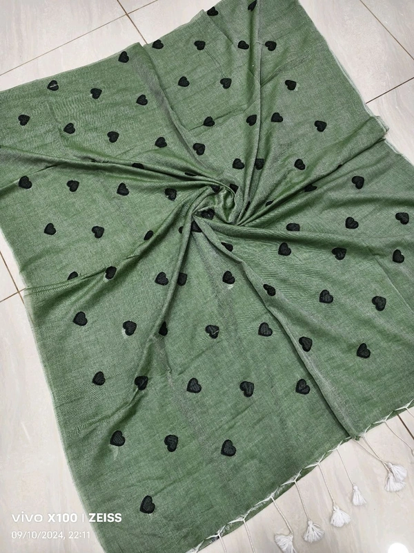 Handloom Mul Cotton Heart Motive Saree  - Teal