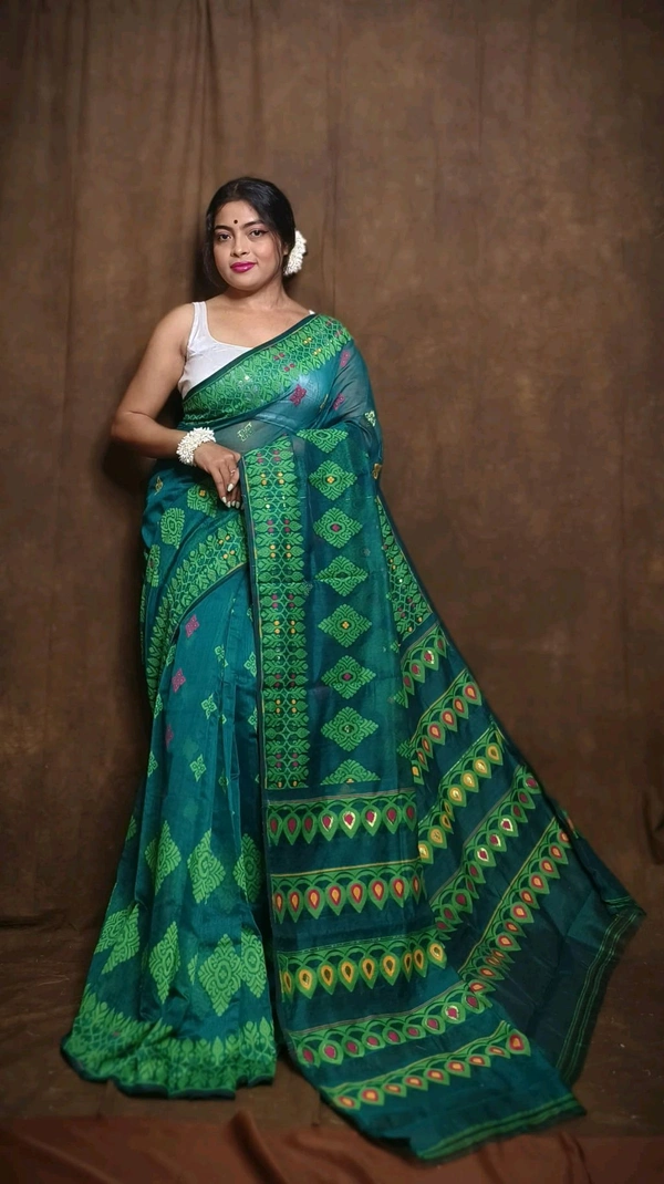 Handloom Minakari Pata Jamdani  - Pine Green