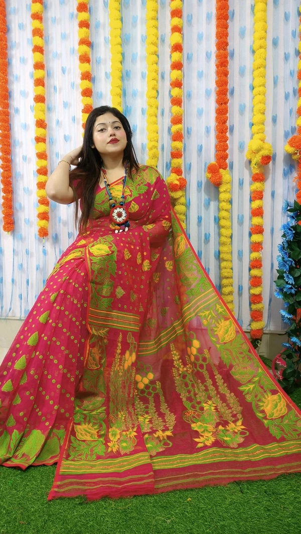 Handloom Soft Traditional Jamdani  - Red