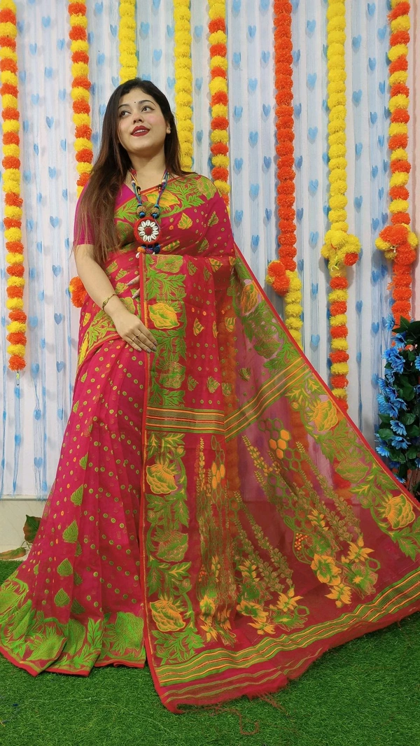 Handloom Soft Traditional Jamdani  - Red