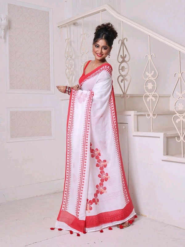 Floral Hand Block Cotton Saree With Red BP - White