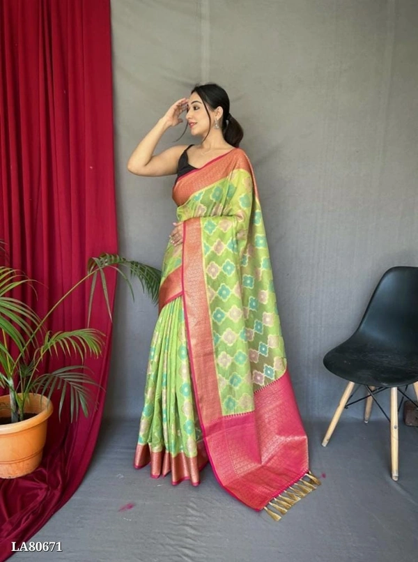 Aashi Silk Saree..1 - Green, Free