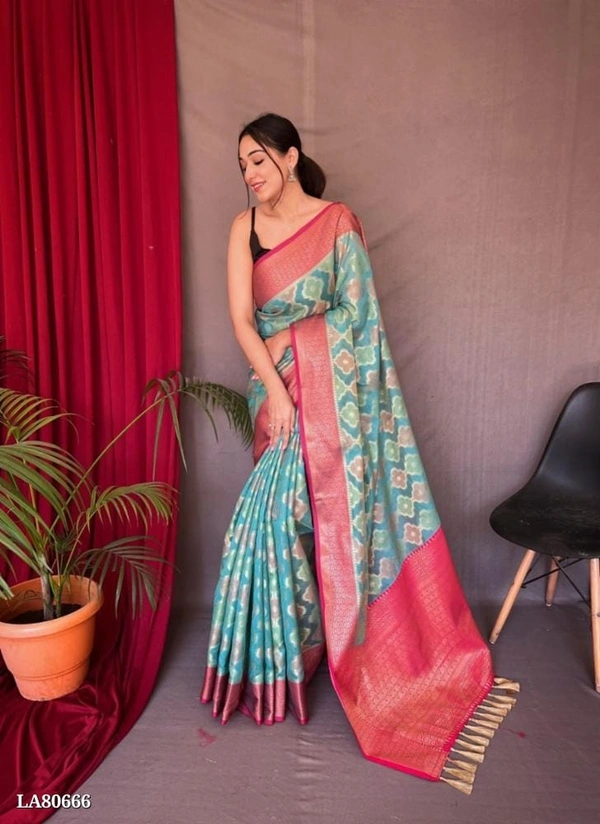 Aashi Silk Saree..1 - Eastern Blue, Free