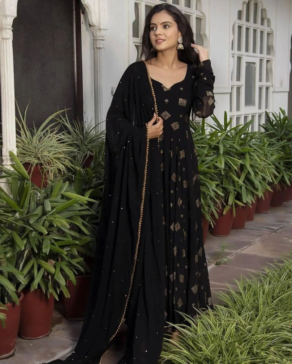 Black Beauty Gown  - Black, M
