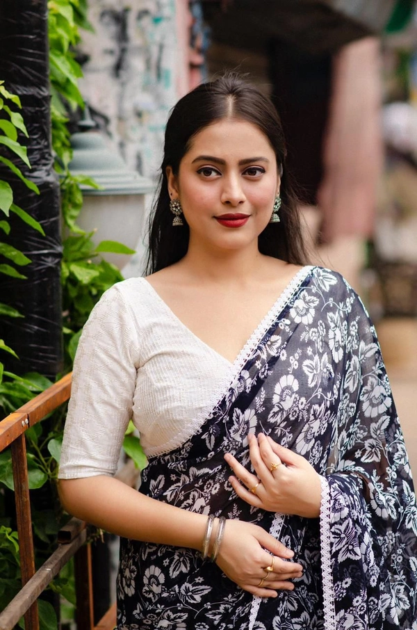 Soft Printed Saree  - Navy Blue, Free