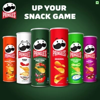 Pringles Potato Chips - Peri Peri Flavoured, Crunchy, Crispy, 107g Can
