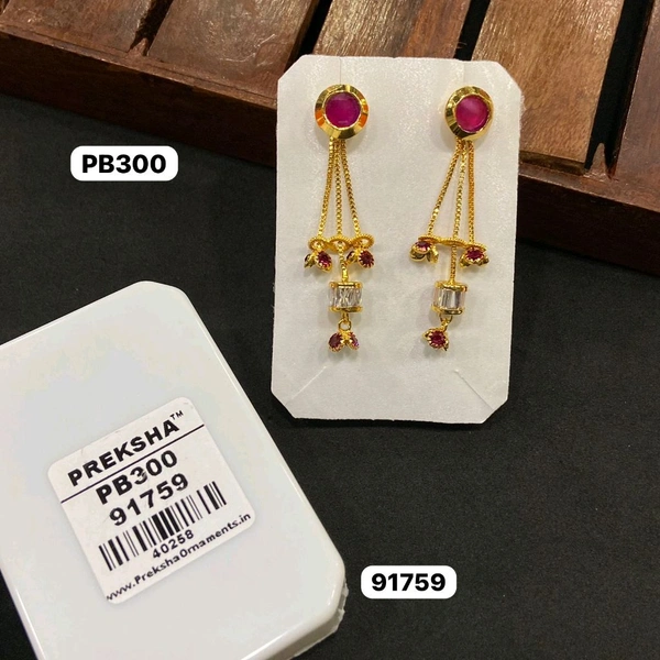 Earring 