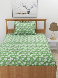 MORADO 190 GSM Flannel Super Soft Warm Elastic Fitted Single Bed Cartoon Print Bedsheet with 1 Pillow Covers for Winters - 36x72x8 Inches, Light Green - 36x72x8 Inches, Light Green