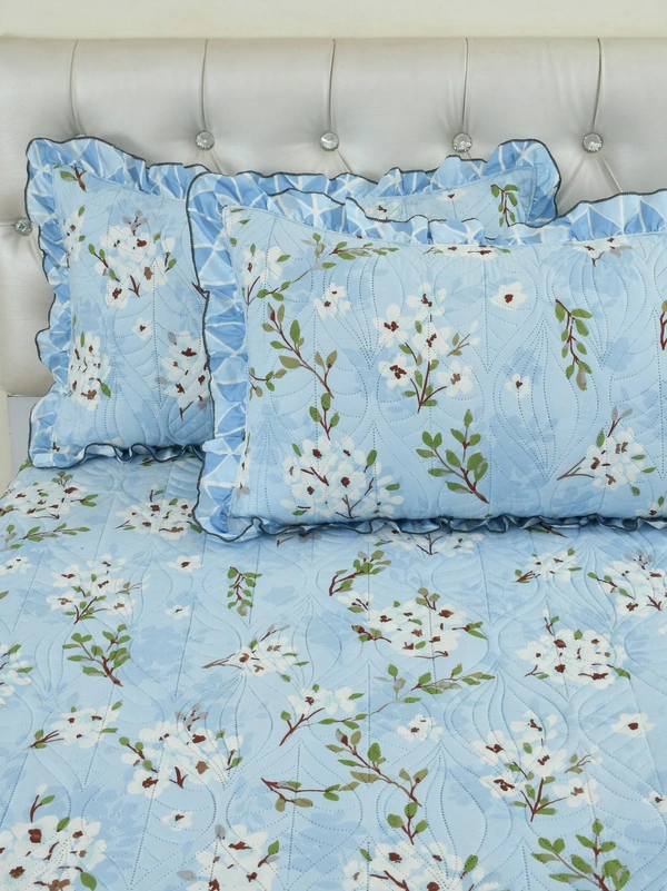 MORADO Glace Cotton Luxury Ultrasonic Printed Lightweight All Season Bedspreads/Quilted Bed Cover With 2 King Size Pillow Covers - (90x100 inches - light blue) - 90x100 Inches, Azure Radiance