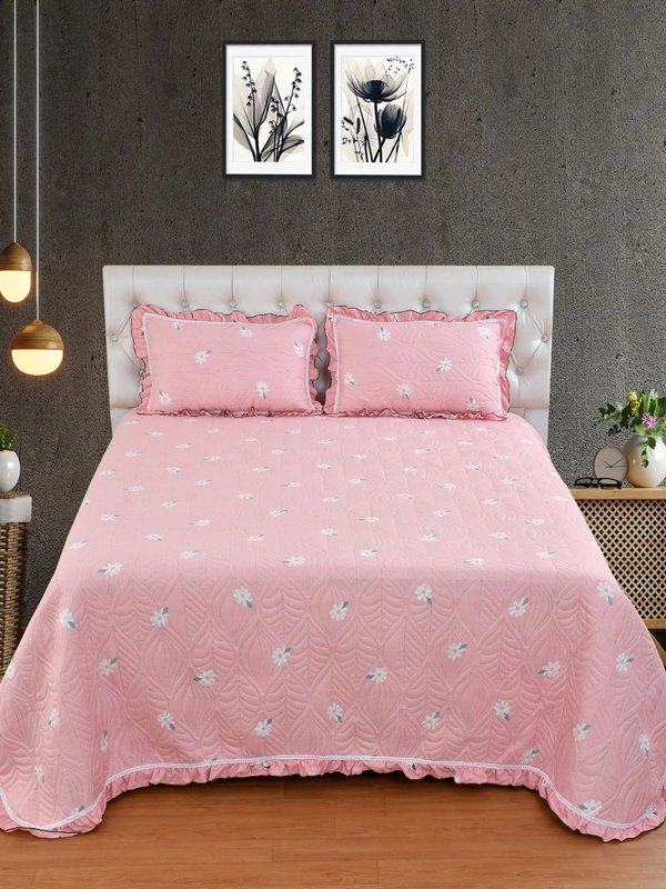 MORADO Glace Cotton Luxury Ultrasonic Printed Lightweight All Season Bedspreads/Quilted Bed Cover With 2 King Size Pillow Covers - (90x100 inches - Pink ) - 90x100 Inches, Pink