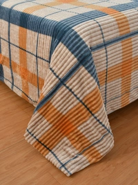 MORADO 190 GSM Flannel Super Soft Warm Double Bed Quilt Cover/Duvet Cover/Rajai Cover/Blanket Cover for Winters with Zipper -90x100 Inches, Mustard - 90x100 Inches, Mustard