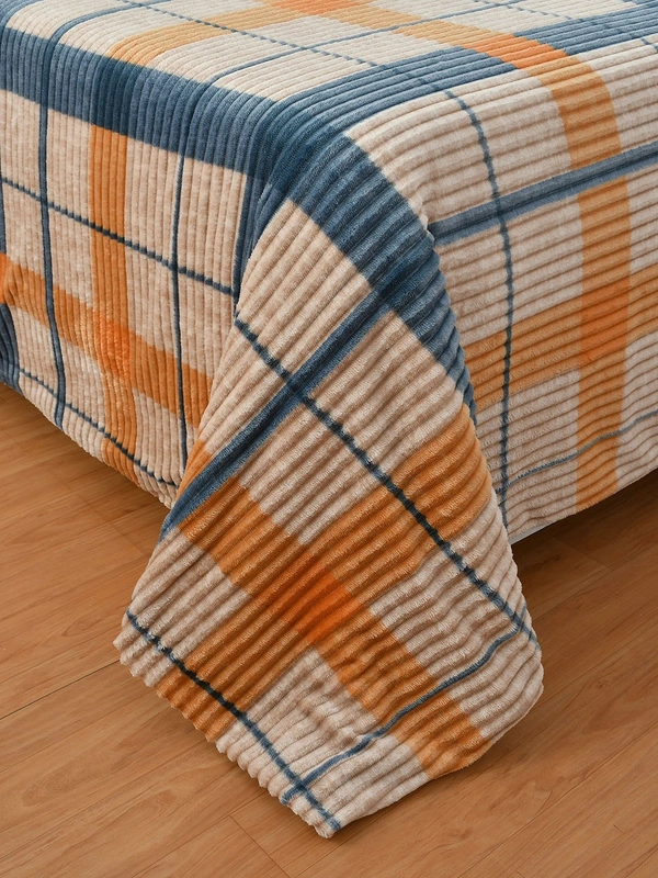 MORADO 190 GSM Flannel Super Soft Warm Double Bed Quilt Cover/Duvet Cover/Rajai Cover/Blanket Cover for Winters with Zipper -90x100 Inches, Mustard - 90x100 Inches, Mustard